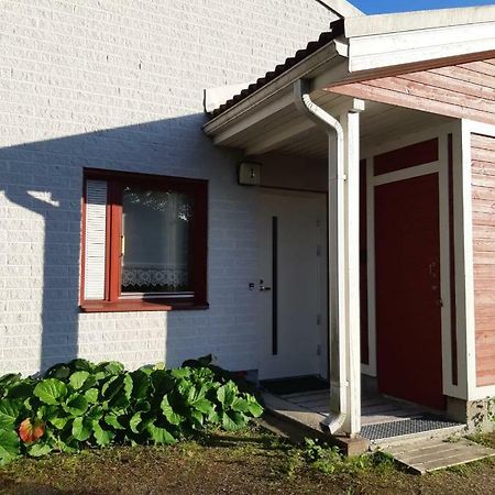 Hopeamaja Apartment Pieksamaki Bagian luar foto